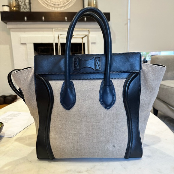 SALE Celine Luggage in good condition canvas calfin tri color. - Picture 2 of 14